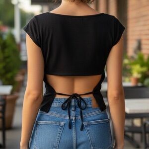 Garage Talia Open Back Tie Tee Black Crop Top Small